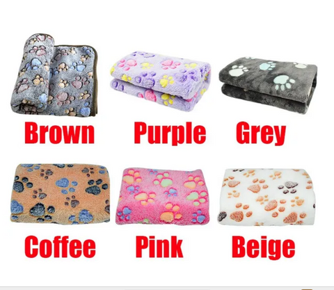 Pet Soft and Fluffy High Quality Pet Blanket Cute Cartoon Pattern Pet Mat Warm and Comfortable Blanket for Cat and Dogs