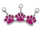 5 Pcs Colorful Glitter Dog Footprint Charm Pendant Keychain Lobster Buckle Pendant Pet Supplies Pendant Key Ring Accessories (Random Color)